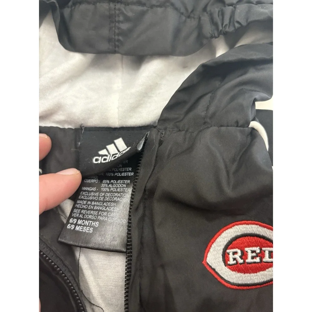 Baby Cincinatti Reds VTG Windbreaker Jacket Adidas SZ 6/9 Months - Picture 2 of 4
